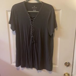 American Eagle lace up shirt